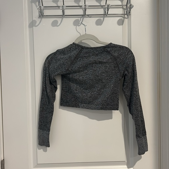 Gray Long Sleeve Workout Top - Picture 4 of 4